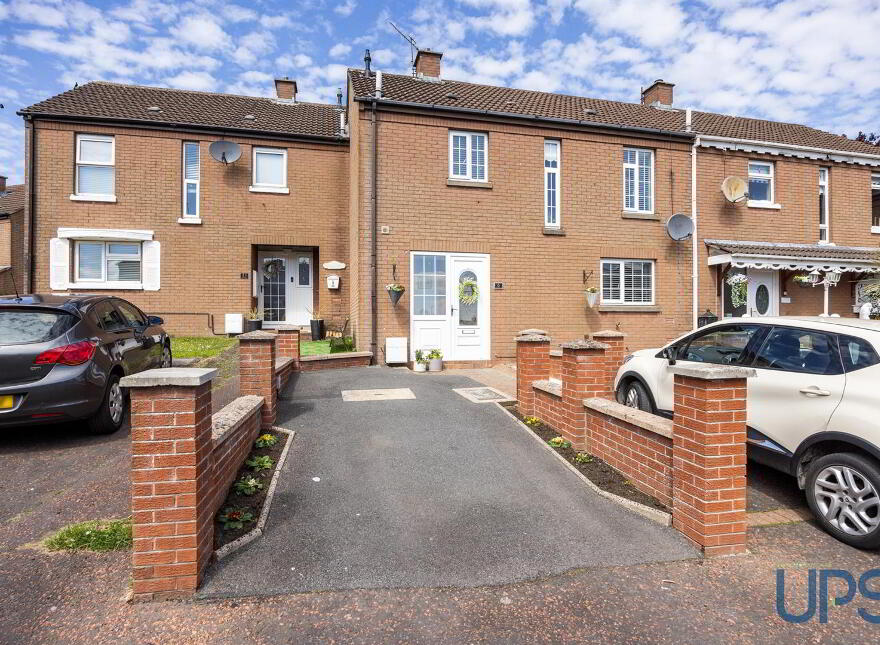 6 Glenwood Crescent, Dunmurry, Belfast, BT17 0QS photo