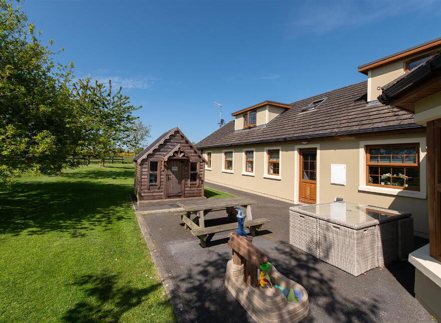 54b Crawfordstown Road, Drumaness, Ballynahinch, BT24 8LZ