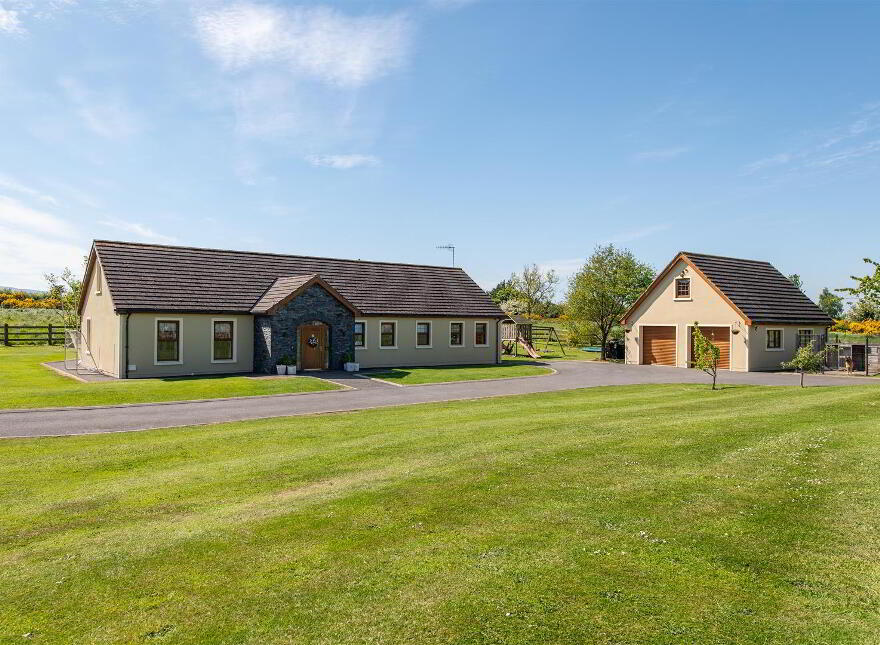 54b Crawfordstown Road, Drumaness, Ballynahinch, BT24 8LZ