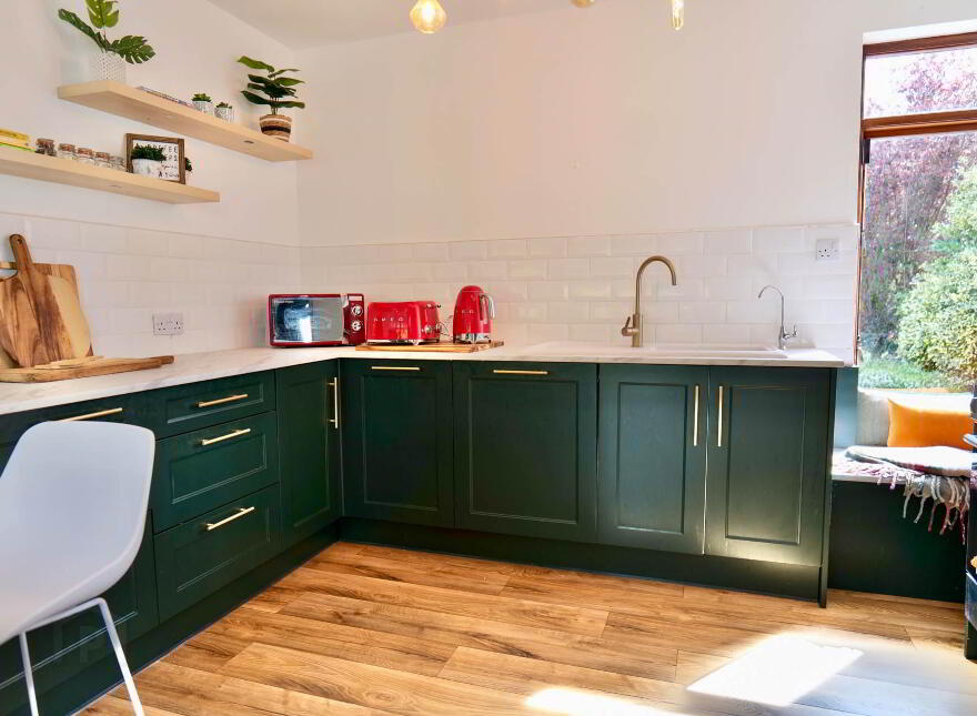 Smiths Road, Charleville, P56AK24