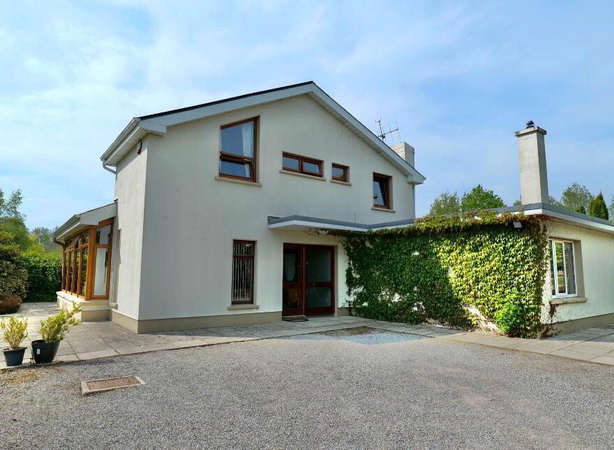 Smiths Road, Charleville, P56AK24