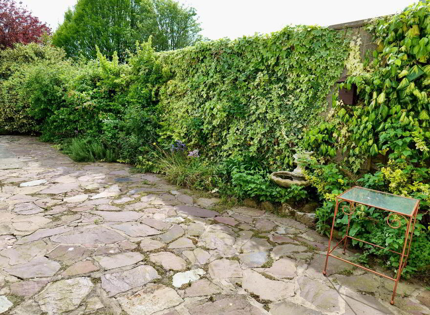 Smiths Road, Charleville, P56AK24