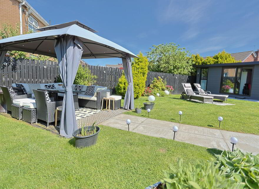 232 The Hollows, Lurgan, Craigavon, BT66 7WW