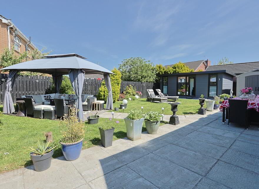 232 The Hollows, Lurgan, Craigavon, BT66 7WW