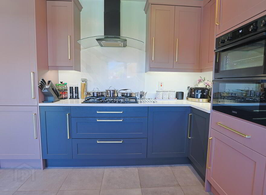 232 The Hollows, Lurgan, Craigavon, BT66 7WW