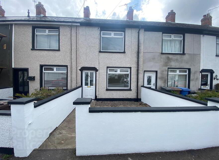 27 Beechwood Gardens, Bangor, BT20 3JD photo