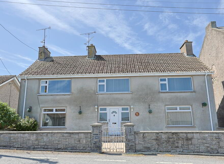 40 Acton Village, Poyntzpass, Newry, BT35 6TE photo