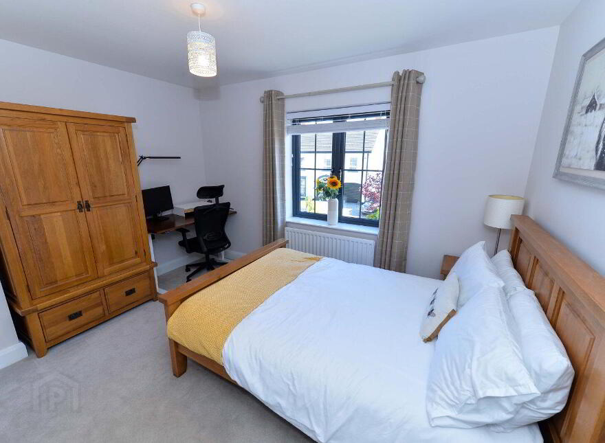 4 Lislaynan Heights, Ballycarry, Carrickfergus, BT38 9TY