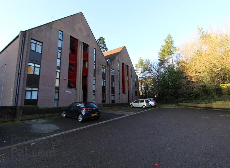 6 The Cedars, Newtownabbey, BT37 0SR photo