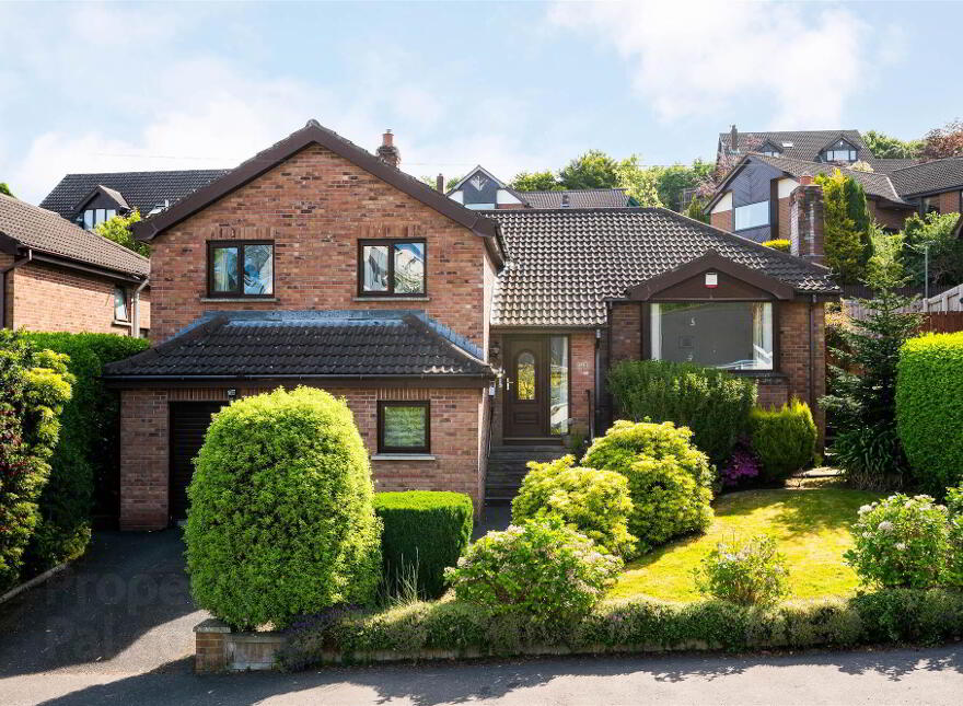 198 Gilnahirk Road, Belfast, BT5 7QR photo