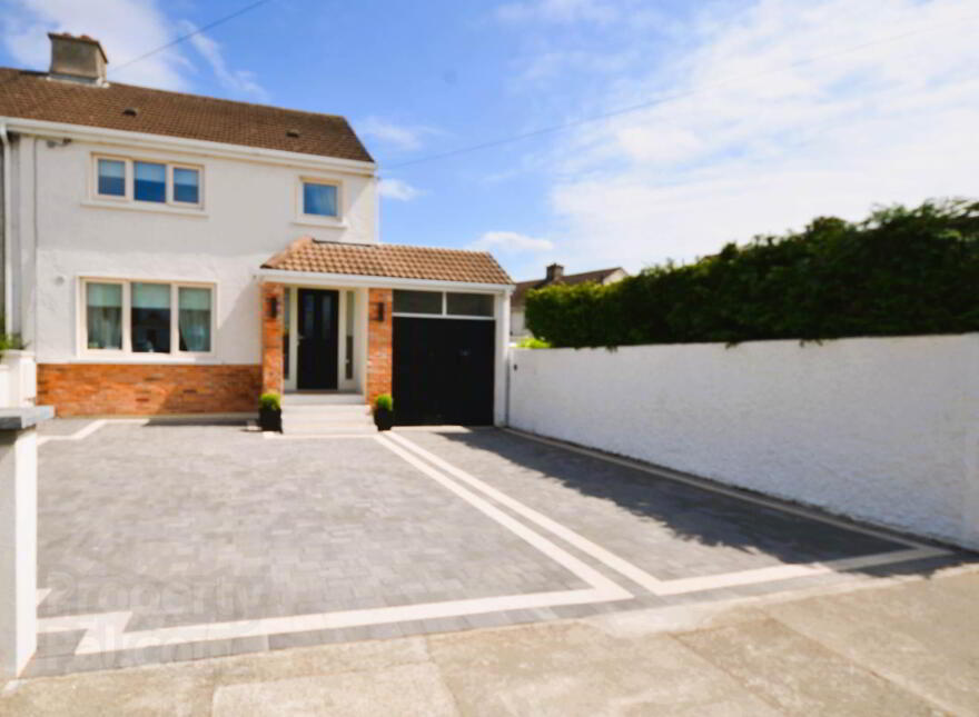 12 Lorcan Park, Santry, Dublin, D09EK75 photo