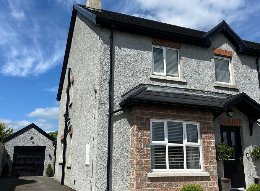 52 Linen Green, Sion Mills, Strabane, BT82 9TL photo