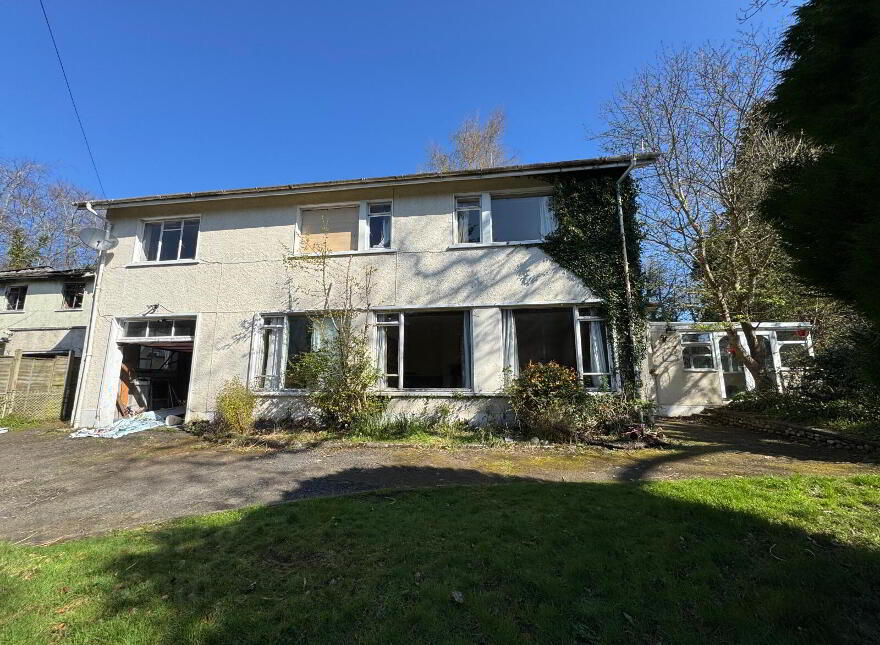 18 Stoney Road, Dundonald, Belfast, BT16 1UP photo