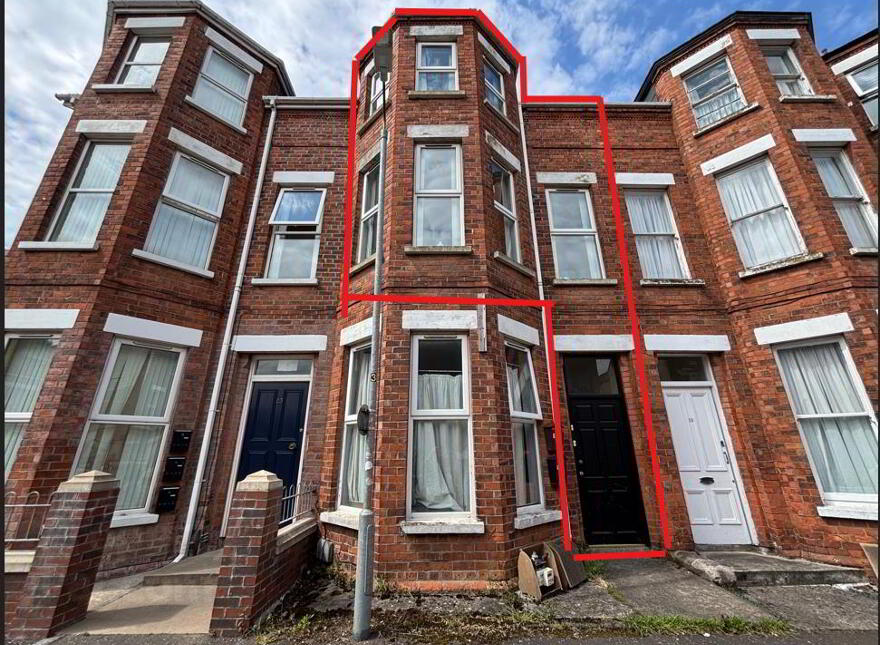 21 Eglantine Gardens, Malone Road, Belfast, BT9 6EZ photo
