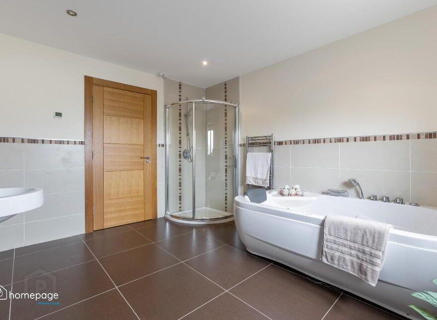 24 Briar Hill, Greysteel, Derry / Londonderry, BT47 3DE