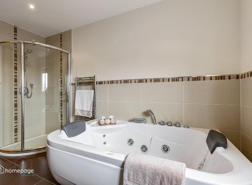 24 Briar Hill, Greysteel, Derry / Londonderry, BT47 3DE