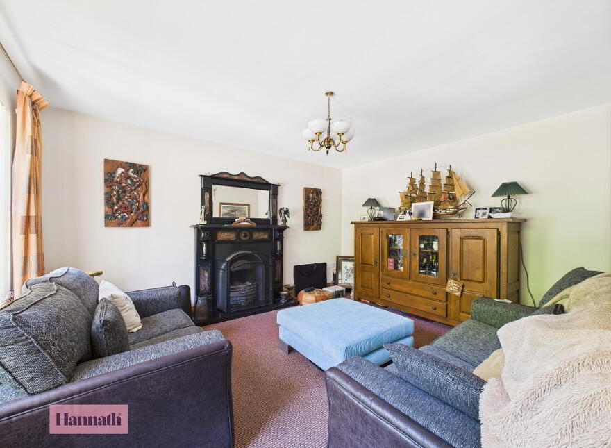 28 Tandragee Road, Markethill, BT60 1TF