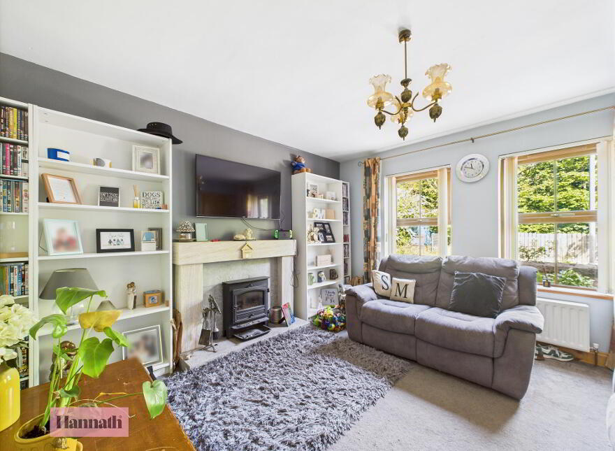 28 Tandragee Road, Markethill, BT60 1TF