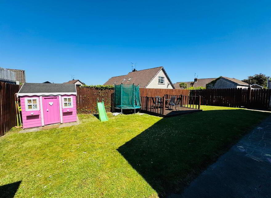 48 Dellwood, Eglinton, L'Derry, BT47 3XE