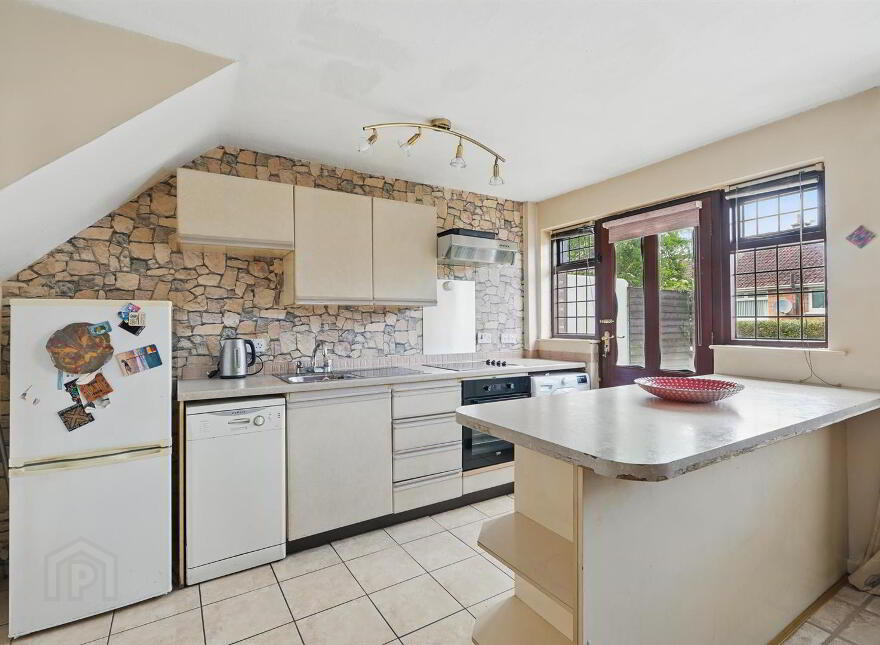 24 Erinvale Park, Belfast, BT10 0FR