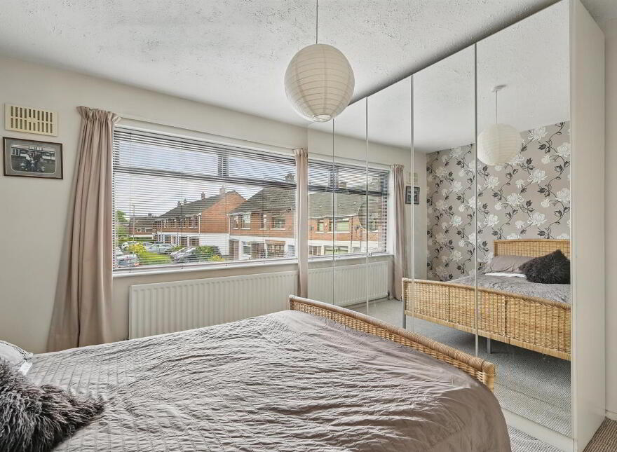 24 Erinvale Park, Belfast, BT10 0FR