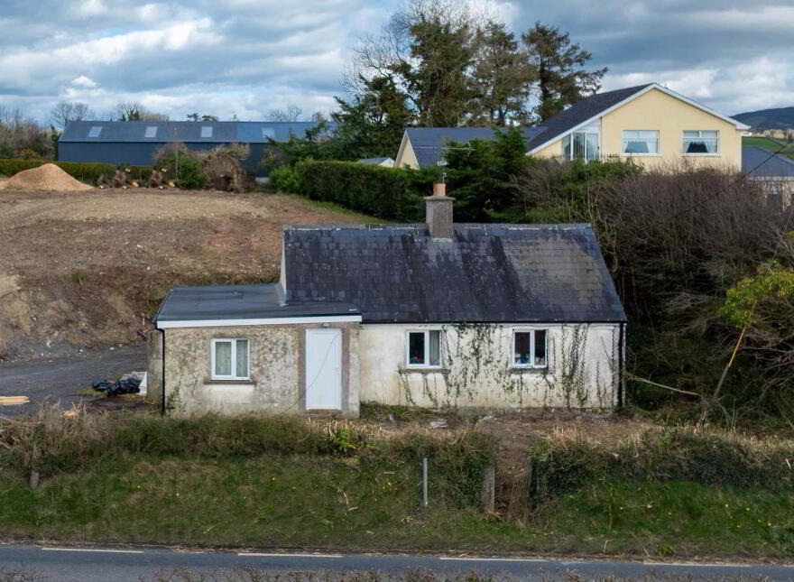 Corlurgan, Cavan Town, H12A004 photo
