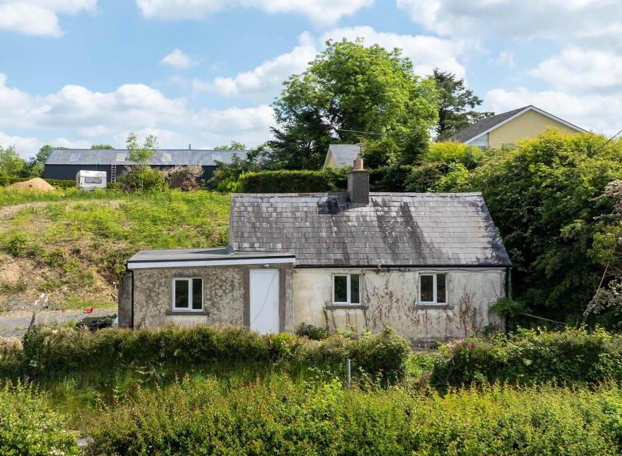 Corlurgan, Cavan Town, H12A004 photo