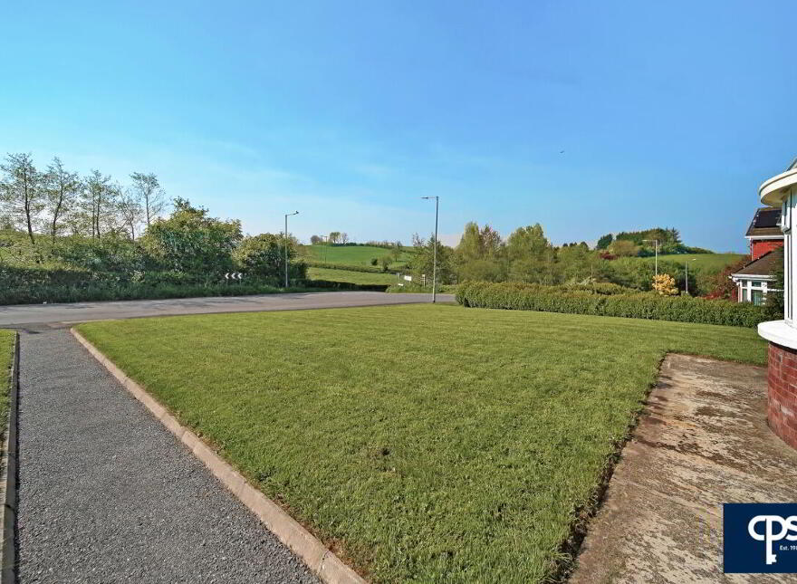 15 Ashbourne View, Omagh, BT78 1HN