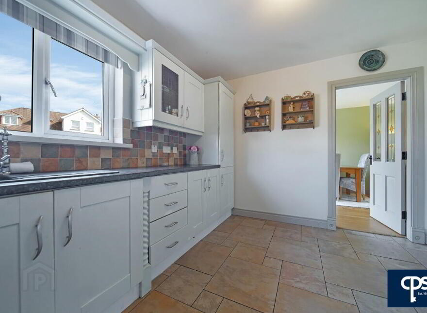 15 Ashbourne View, Omagh, BT78 1HN