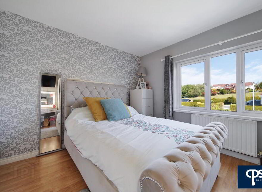 15 Ashbourne View, Omagh, BT78 1HN