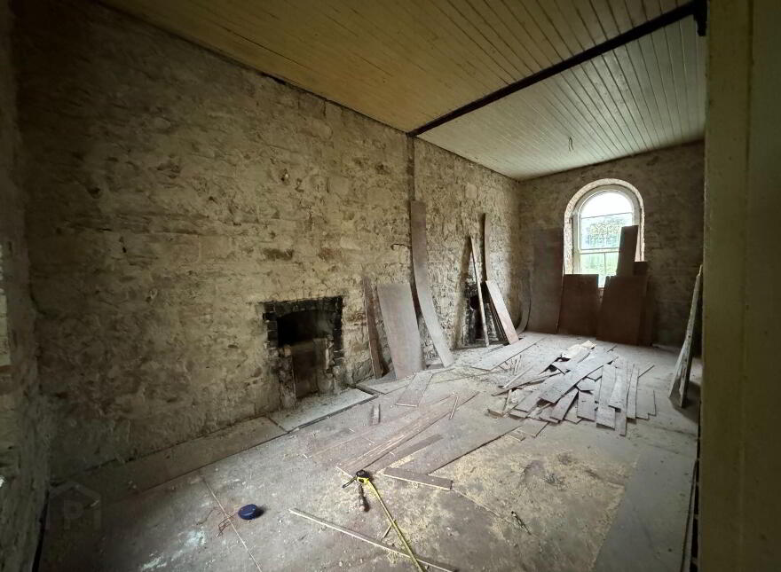 Former Sunvale Inn, Ardpatrick, Kilmallock, V35WD58