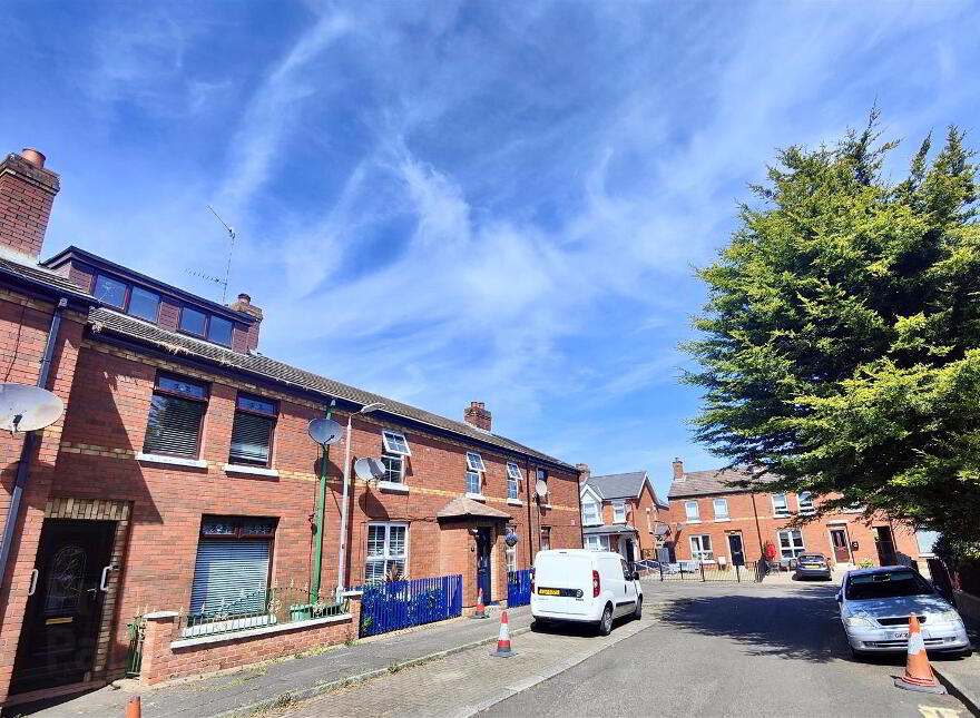 6 Vicinage Place, Belfast, BT14 6TW photo