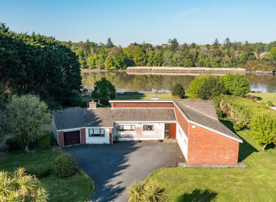 Aviemore, Island Lane, Ballinakill, Waterford, X91EY9F photo