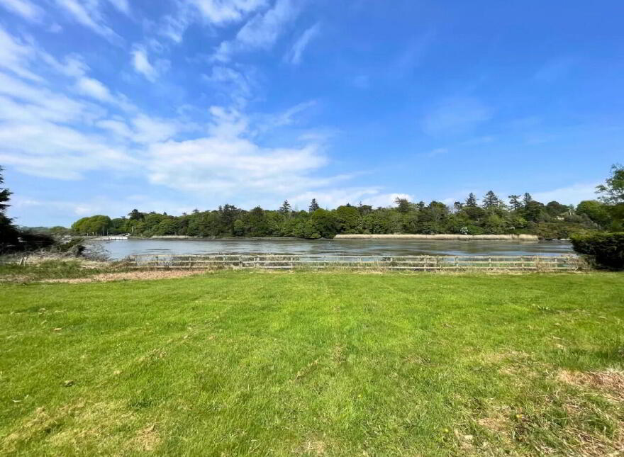 Aviemore, Island Lane, Ballinakill, Waterford, X91EY9F