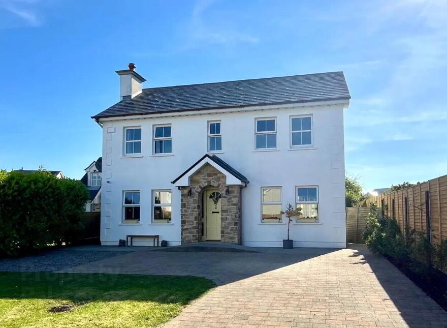 15 Brusna Court, Ballina, F26K6R3 photo