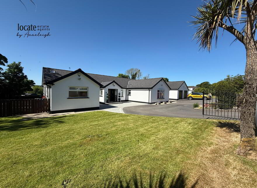 White Cottage, 26 Upper Galliagh Road, Derry, BT48 8LW photo