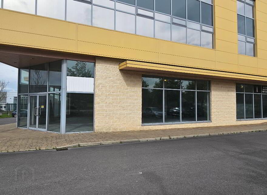 Unit 4, Shannonside Retail Park, Dublin Road, Carrick-On-Shannon, N41HE40