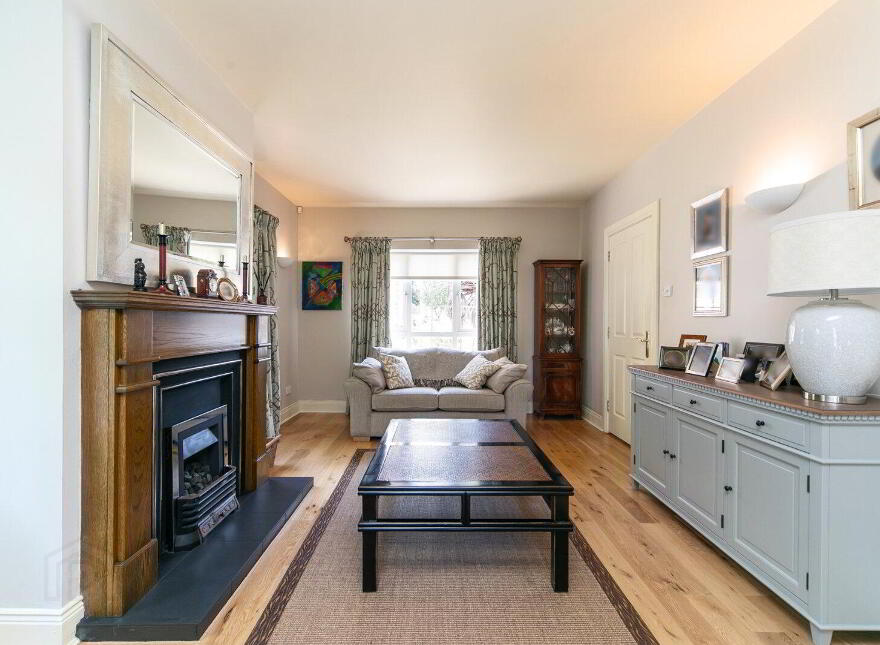 16 Mornington Place, Belfast, BT7 3LD