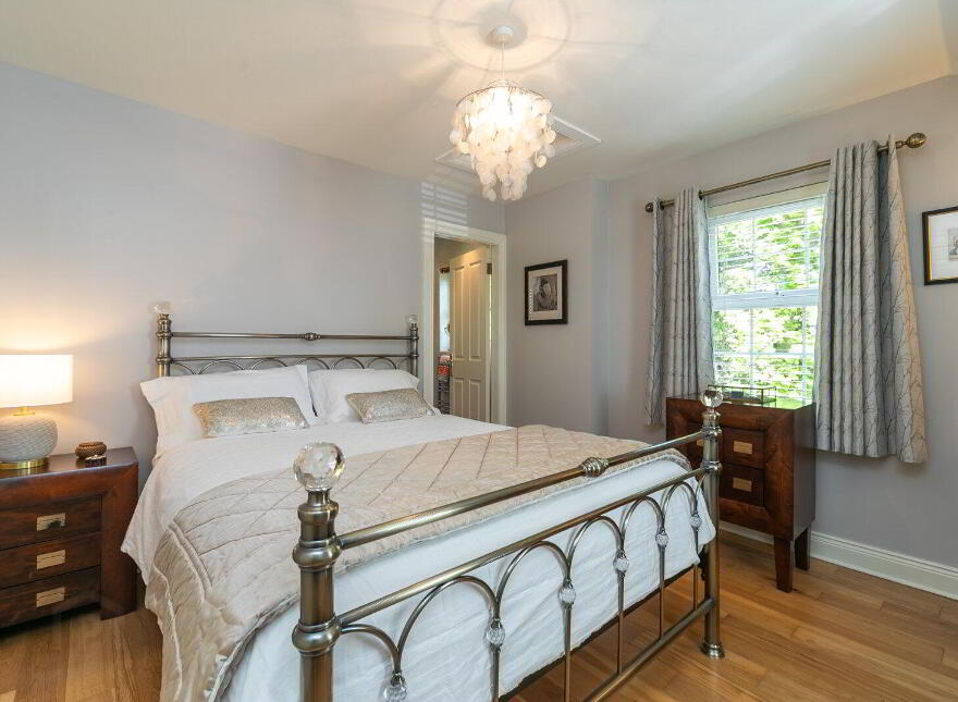 16 Mornington Place, Belfast, BT7 3LD