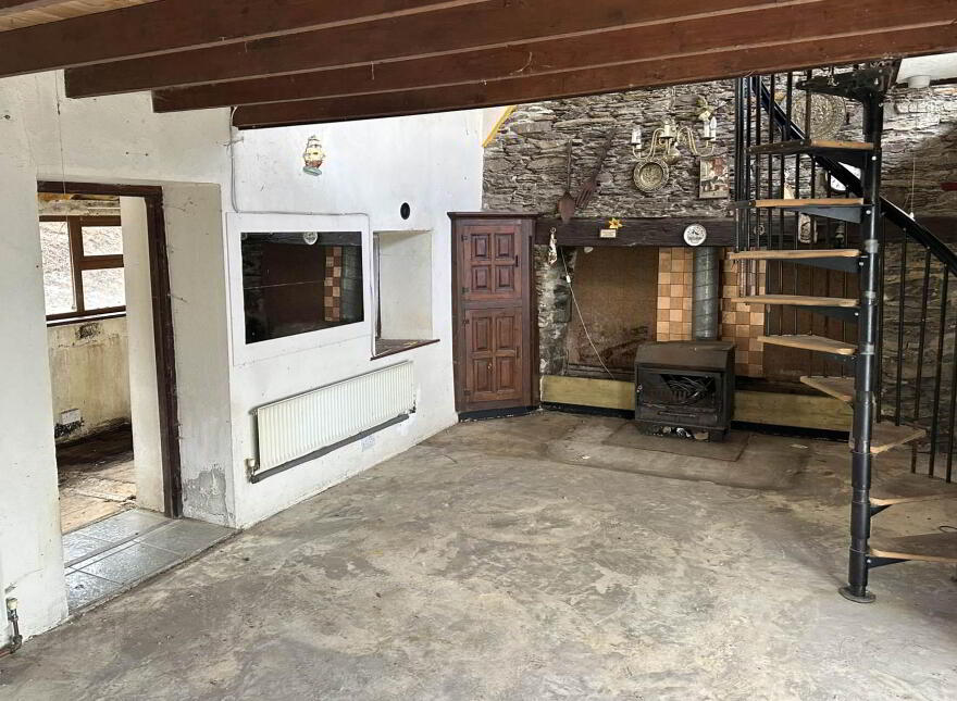 Ballyroon Mountain, Kilcrohane, P75H722