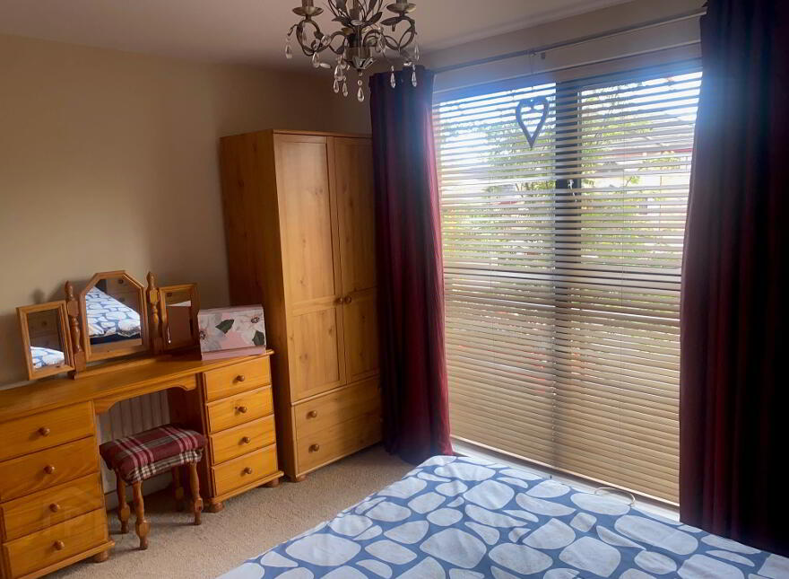 6 Old Shore Close, Carrickfergus, BT38 8ZJ