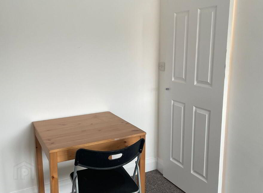 6, 10 Southwell Road, Bangor, BT20 3AQ
