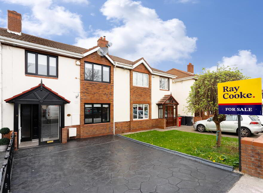 8 Hermitage Place, Lucan, K78T258 photo