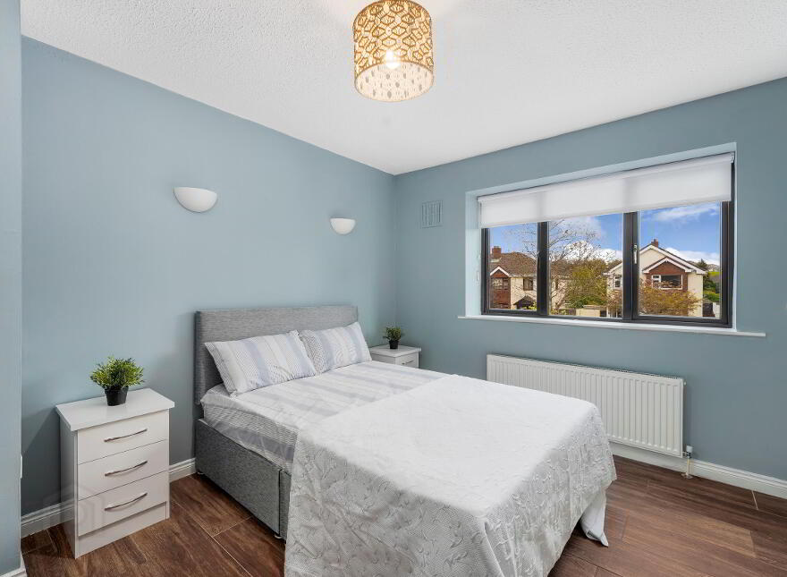 8 Hermitage Place, Lucan, K78T258