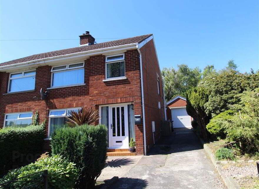 52 Mount Regan Avenue, Dundonald, Belfast, BT16 1JA photo