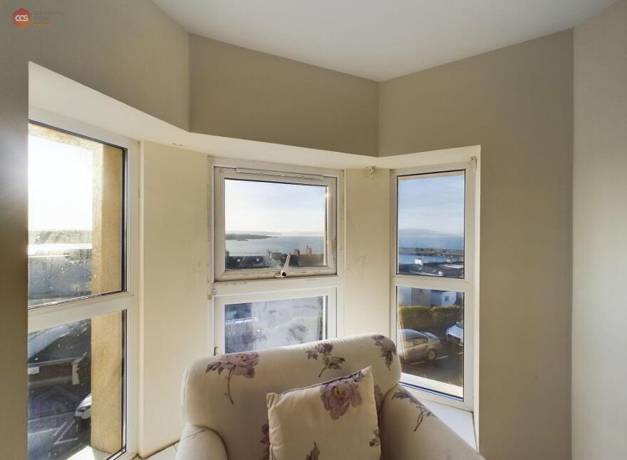 18 Mark Street, Portrush, BT56 8BT