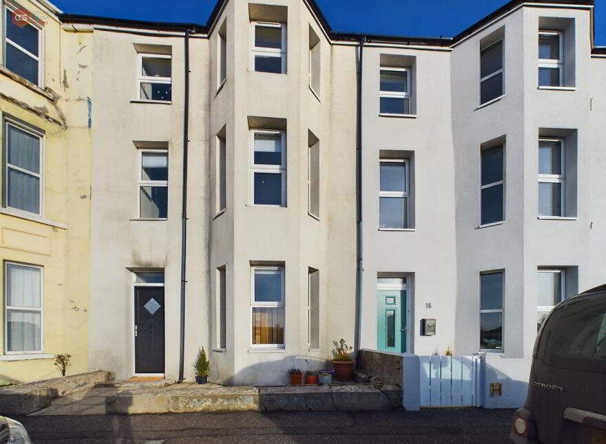 18 Mark Street, Portrush, BT56 8BT