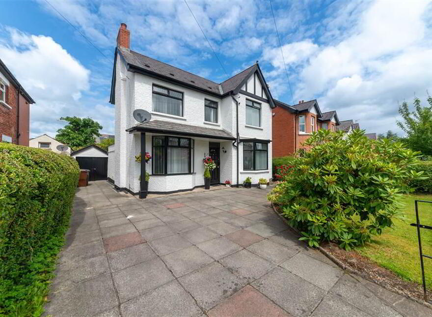 8 Grangeville Gardens, Belfast, BT10 0HJ photo