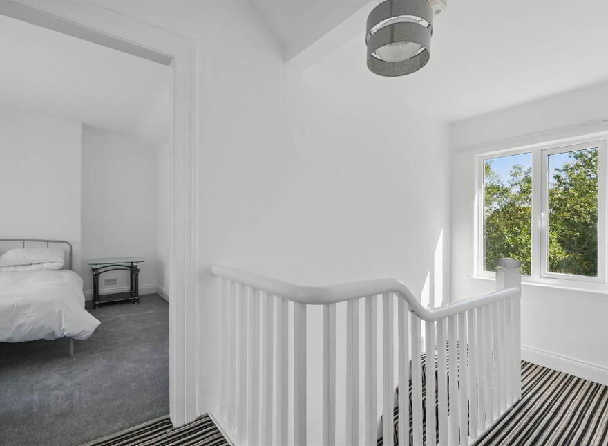 17 Godfrey Avenue, Ballyholme, Bangor, BT20 5LS