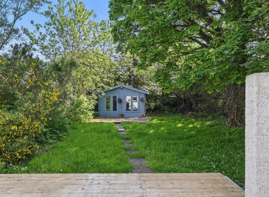 17 Godfrey Avenue, Ballyholme, Bangor, BT20 5LS